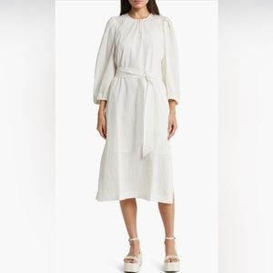 Baum und
Pferdgarten
Amadorah Maxi Dress